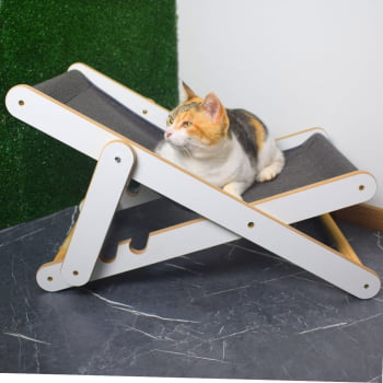 Cadeira Espreguiçadeira Gato Carpet e Sisal